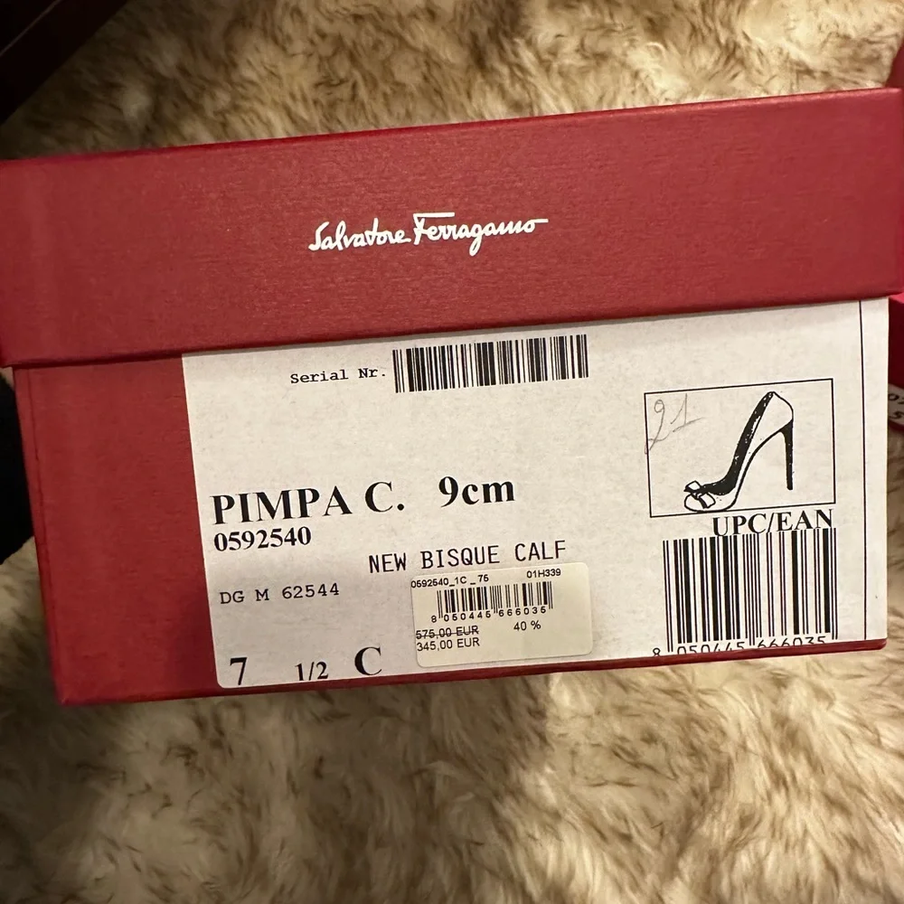 Ferragamo Pumps Nude Size 7.5 - Picture 2 of 5